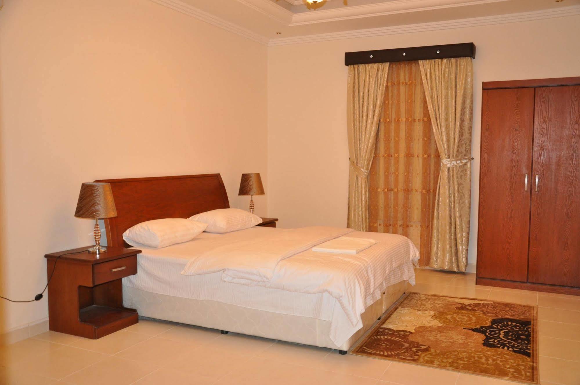 Aparthotel Towlan 1 3*